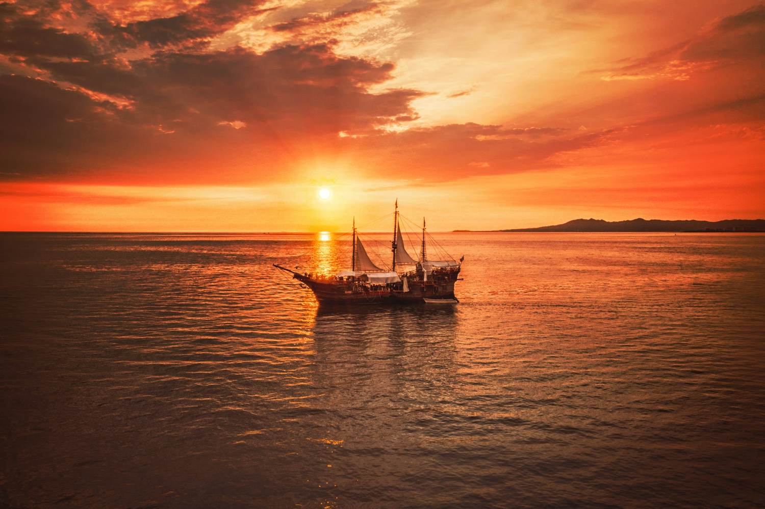 Sunset dhow cruise
